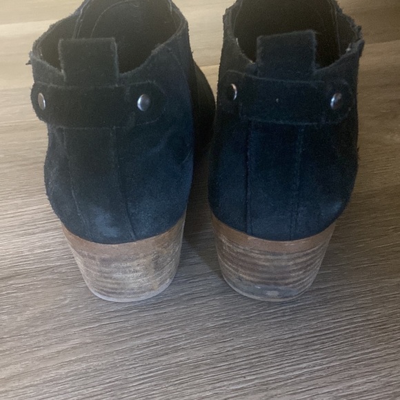 Marc Fisher Wilde Ankle Boots - Picture 9 of 9